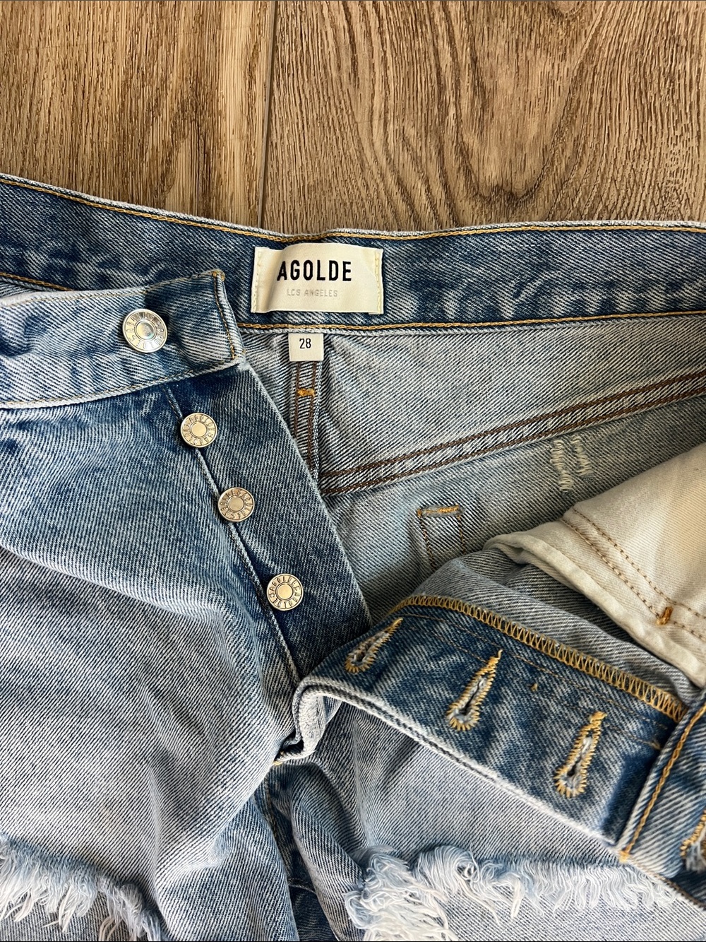 Agolde Parker Light Wash Frayed Hem Denim Shorts - Picture 4 of 5